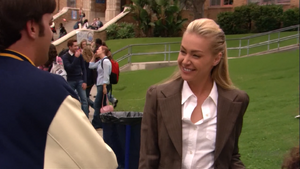 2x05 Sad Sack (39)