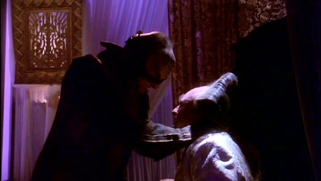 File:Londo G'Kar's death.jpg
