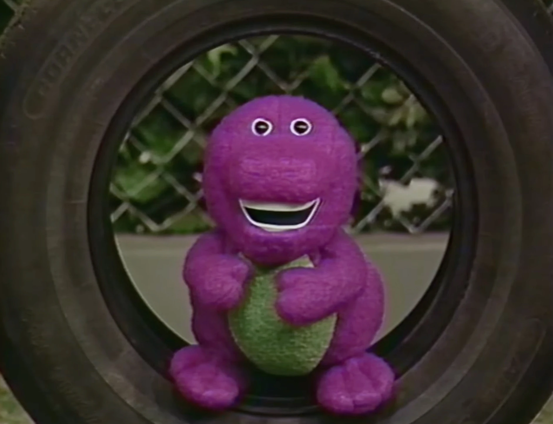 Image BarneyTireSwingSeason1.jpg Barney Wiki Fandom powered by Wikia