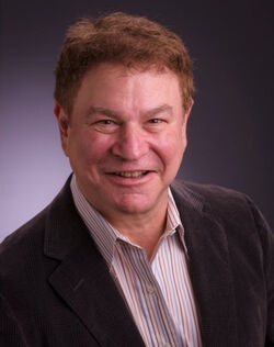 Robert Wuhl Net Worth
