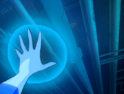 250px-Mano de gwen con magia-1-