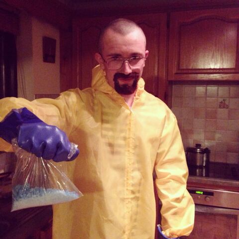 File:Heisenberg 2.jpg