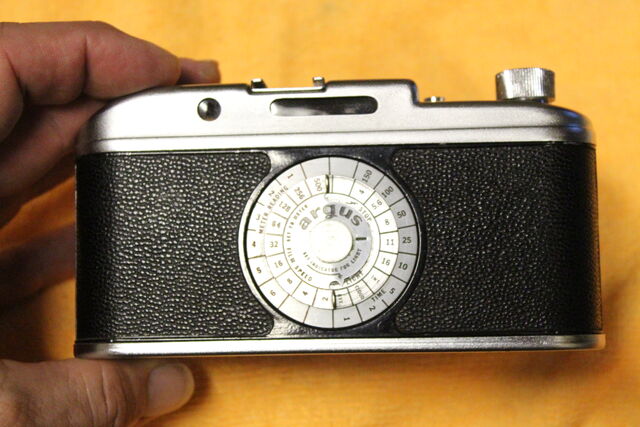 File:Cameras 181.jpg