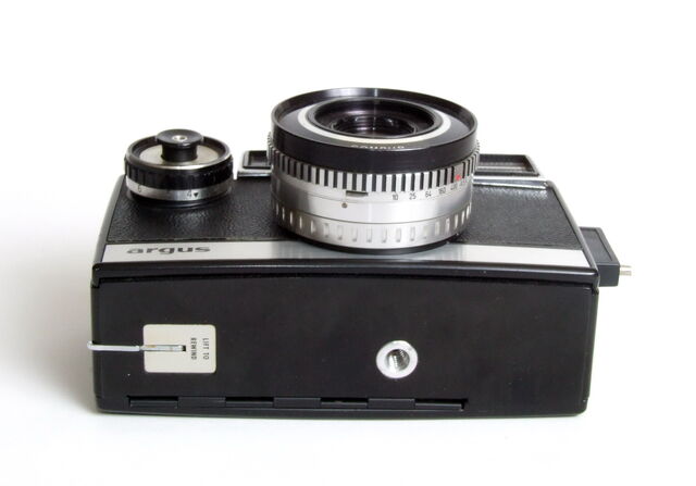 File:Argus Autronic II 06.jpg