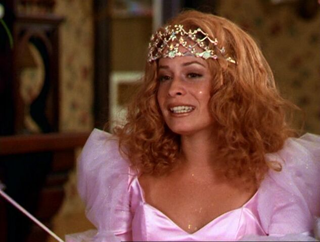 File:Piper as Glinda.jpg