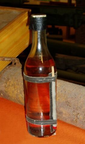 File:353px-Molotovin cocktail.jpg