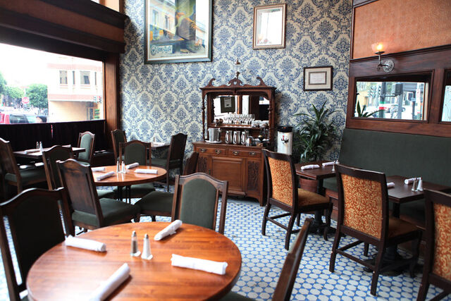 File:Comstock Saloon 07.jpg