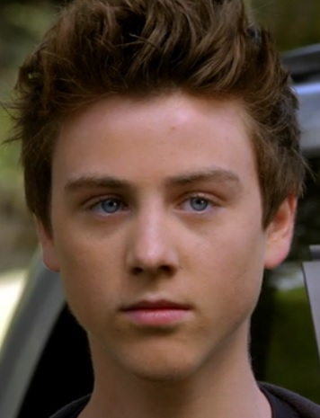 File:Jeremy Sayer.png