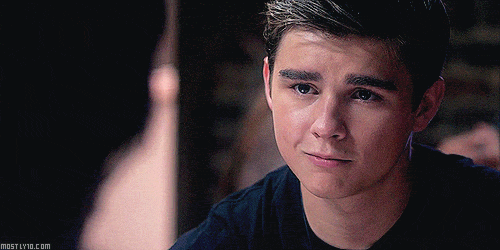 http://vignette1.wikia.nocookie.net/degrassi/images/8/8c/Dylan_Everett_on_SPN_(1).gif/revision/latest?cb=20131120050027