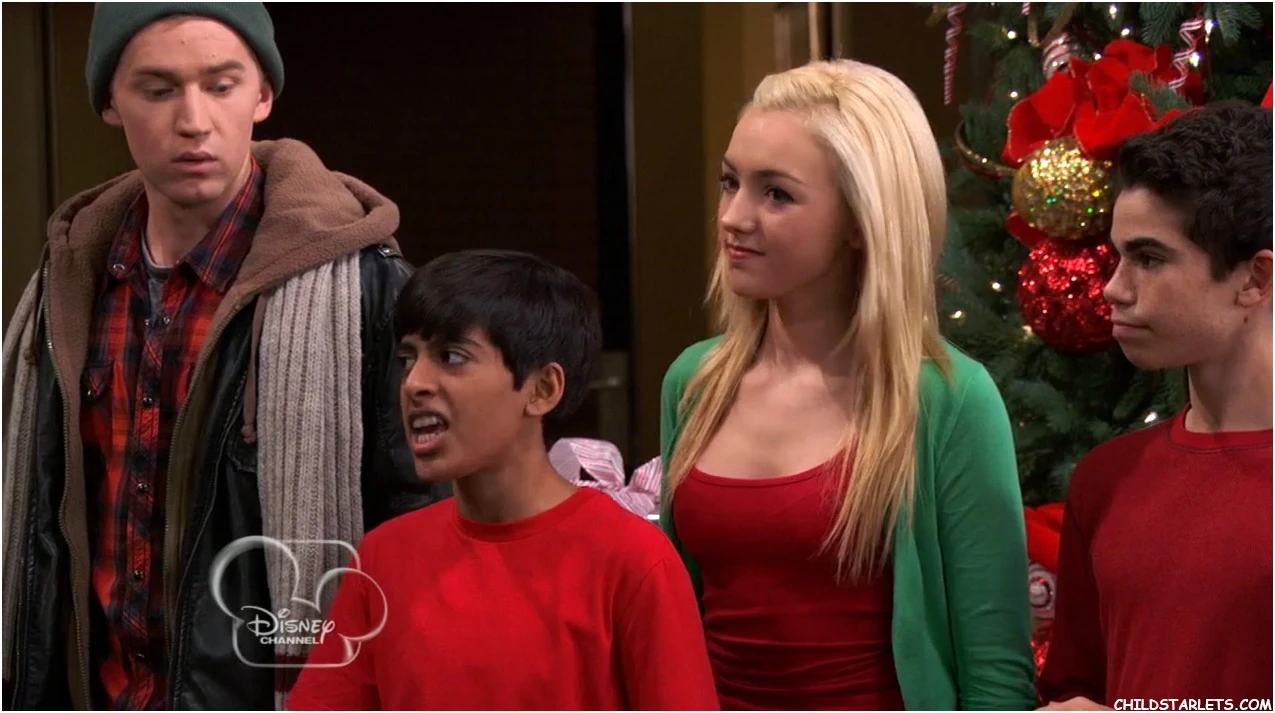 Image Good Luck Jessie NYC Christmas97.jpg Jessie Wiki Fandom