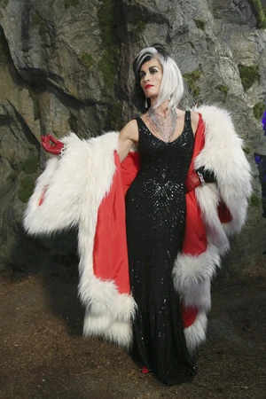 Cruella De Vil | Wickedpedia | Fandom powered by Wikia