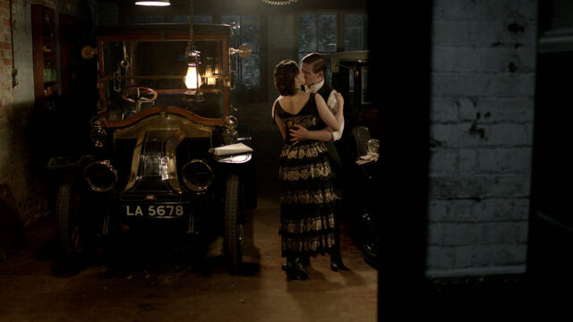 File:Tom sybil kiss.jpg
