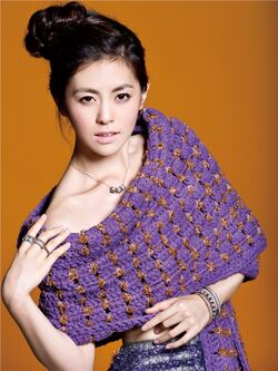 Kirsten Ren5.jpg