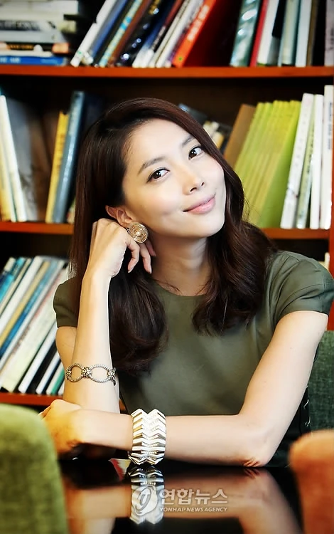 Oh Yoon Ah | Wiki Drama | FANDOM powered by Wikia