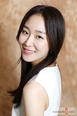 Seo Hyun Jin12.jpg