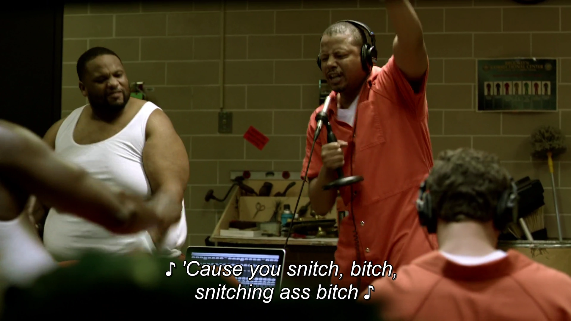 Snitch Bitch Feat Terrence Howard & Petey Pablo