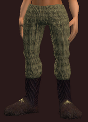 Opulent female gold skirt (Equipped)