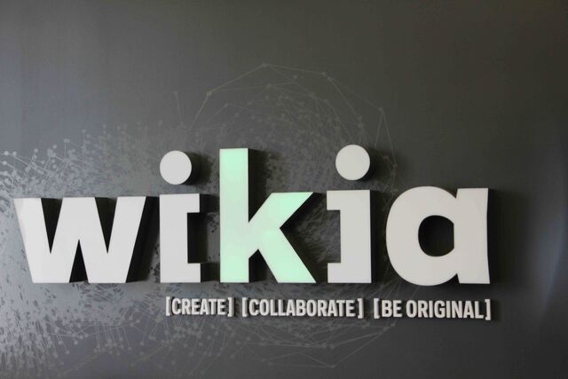 Archivo:Wikia-SF.jpg