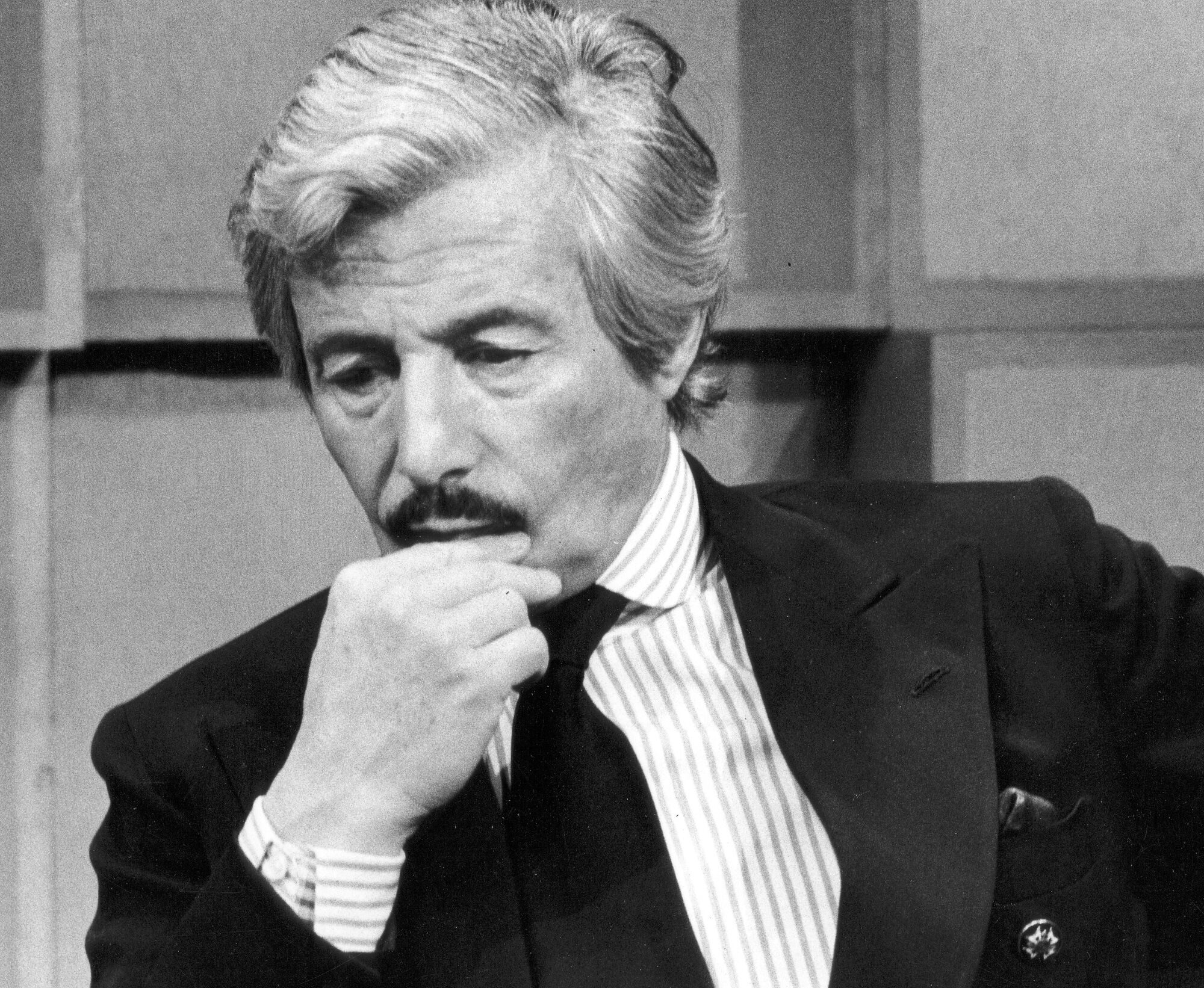 oleg cassini cwg879