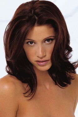 Shannon elizabeth poker youtube