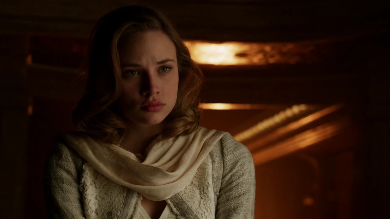 Liza Gotham Wiki Fandom powered by Wikia