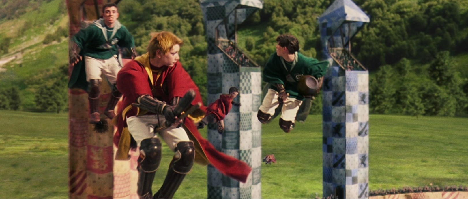 Image Fred George Quidditch jpg Harry Potter Wiki Fandom powered Image Fred George Quidditch jpg Harry Potter Wiki Fandom powered