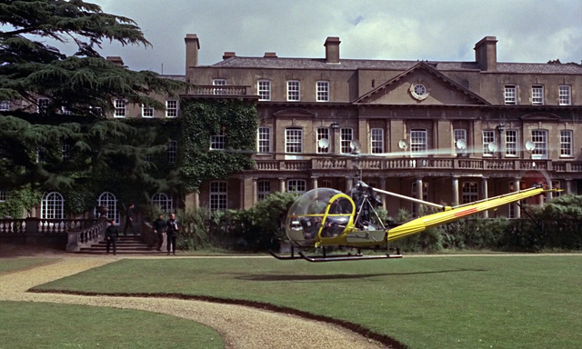 File:SPECTRE Island House.png