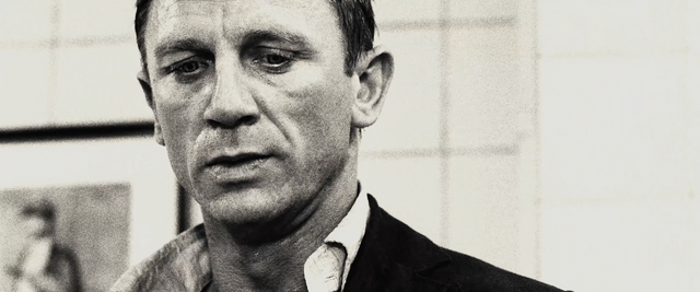 File:Casino Royale (8).png