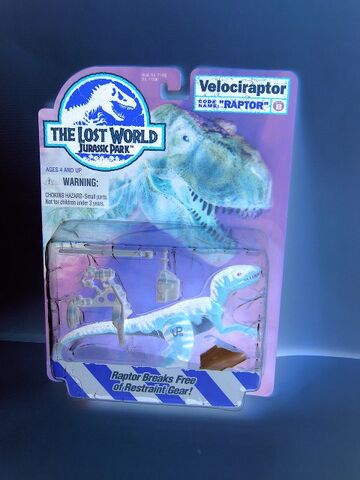 File:White Velociraptor.jpg