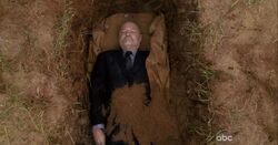 6x04LockeBury.jpg