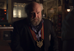Elder Buzz Porter (Acting Ash) (201)