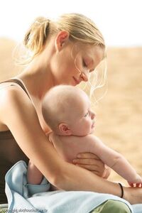 2x06newmumclaire.jpg