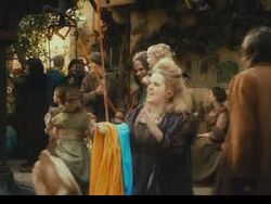 Dwarf Woman Trader