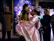 Data e Keiko.jpg