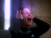 Jadzia Matrix entweicht.jpg