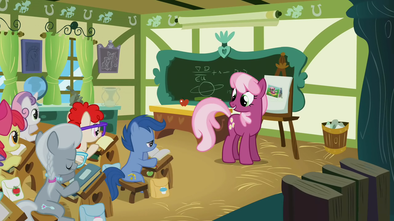 Sweetie_Belle%27s_accidental_first_appearance_S01E12.png