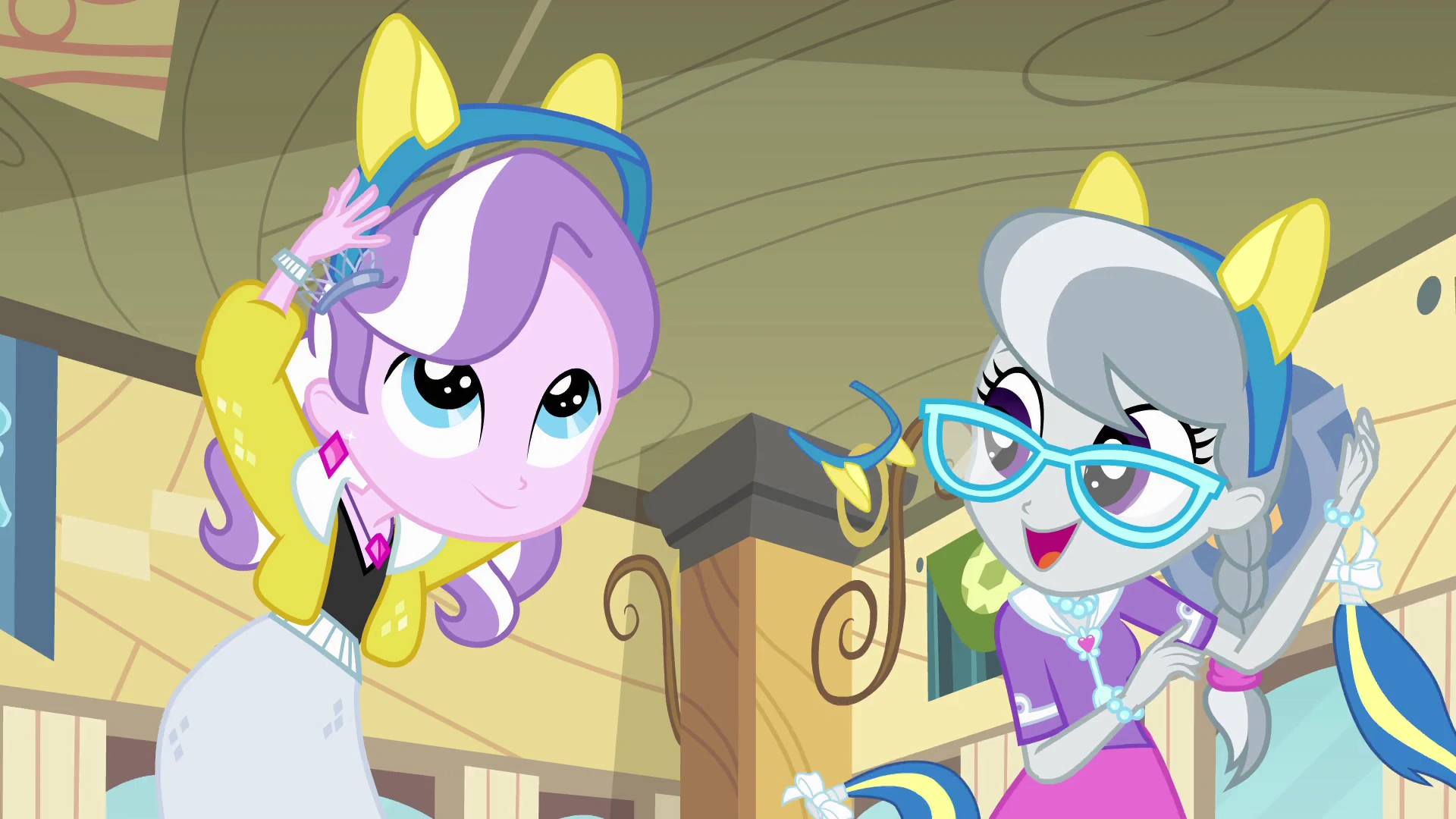 Image Diamond Tiara and Silver Spoon in cafeteria EG.png My Little