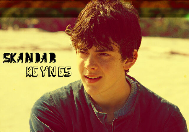 File:-3-skandar-keynes-1585631-1000-700.jpg