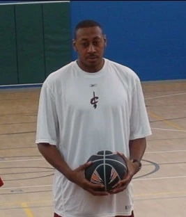 Donyell Marshall Basketball Wiki Fandom powered by Wikia