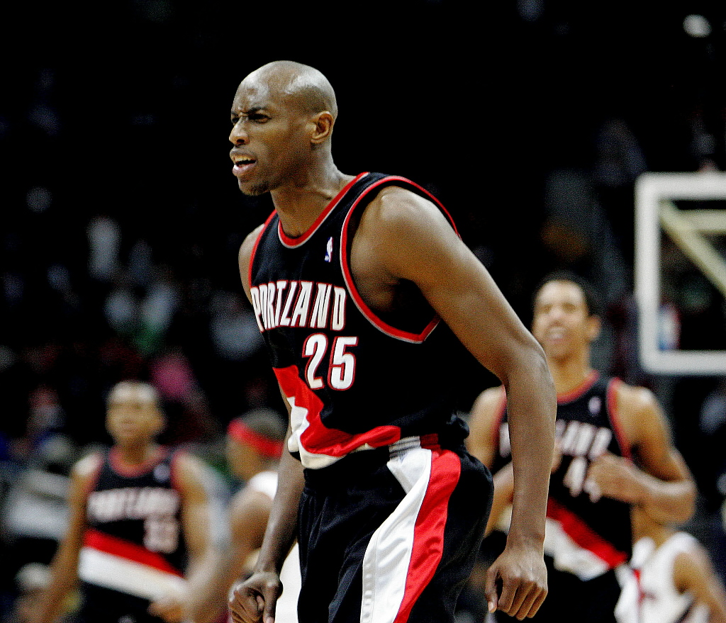 best basketball players with number 25