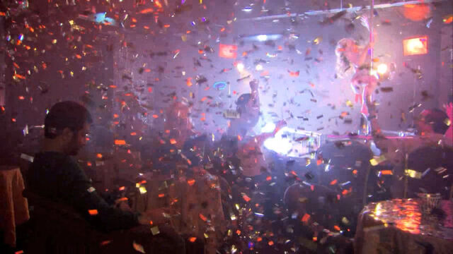File:Glitter Factory 4.jpg