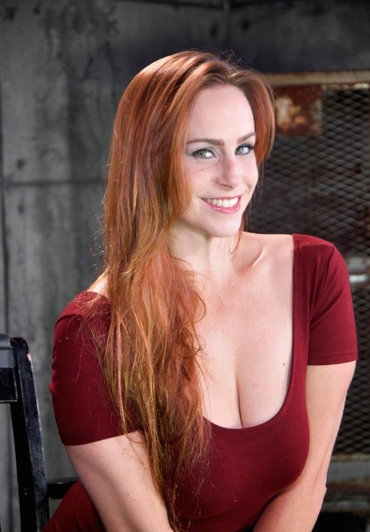 phpbb powered Redhead hottie by