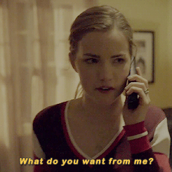 Resultado de imagem para scream serie emma gif