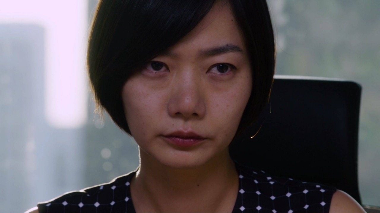 Sun Bak, es una mujer de corea inmiscuida en los negocios familiares, atormentada por un problema de la niñez con su padre y hermano, que al mismo tiempo es una maquina mortal del kickboxing.