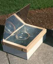 Minimum Solar Box Cooker Photo