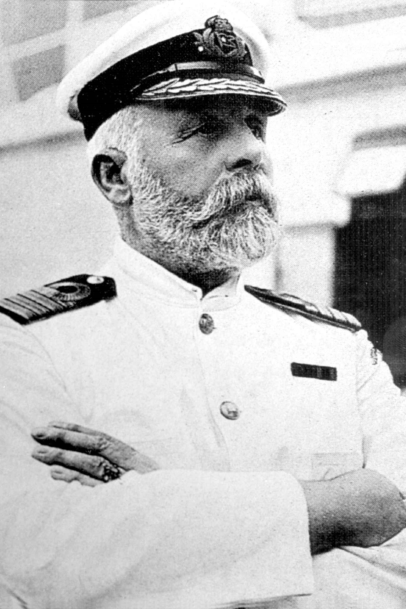 titanic captain