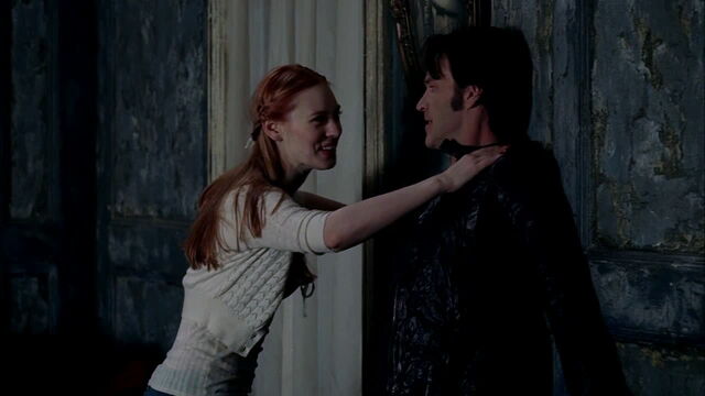 File:3x08 - jessica pinning bill during fight training.jpg