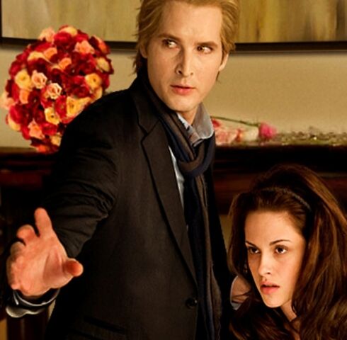 File:Carlisle-New-Moon-carlisle-cullen-7246492-575-563.jpg