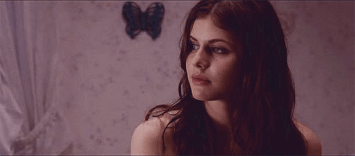 Alexandra_Daddario_GIFFF.gif