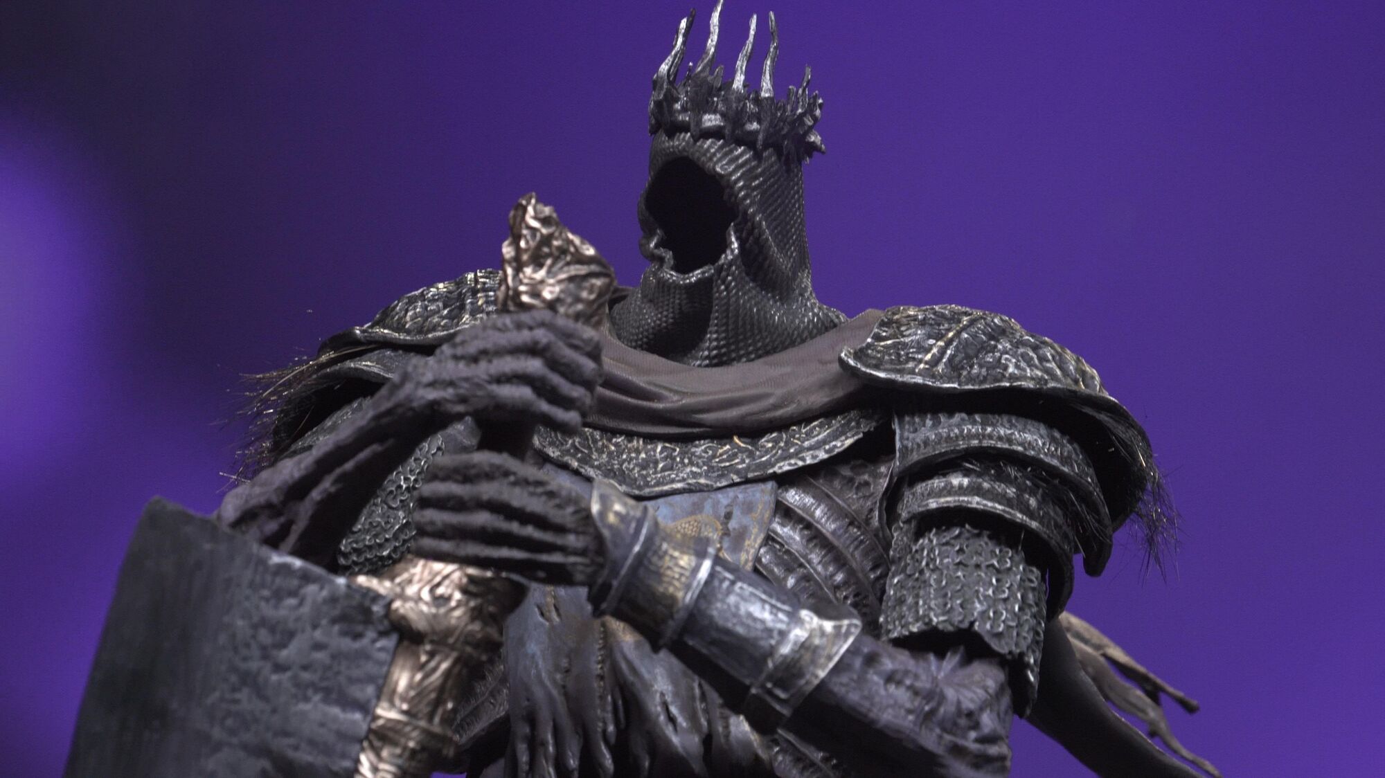 Video - Unboxing a GIANT Dark Souls 3 Statue Yhorm the Giant | Video Wiki | Fandom powered by Wikia